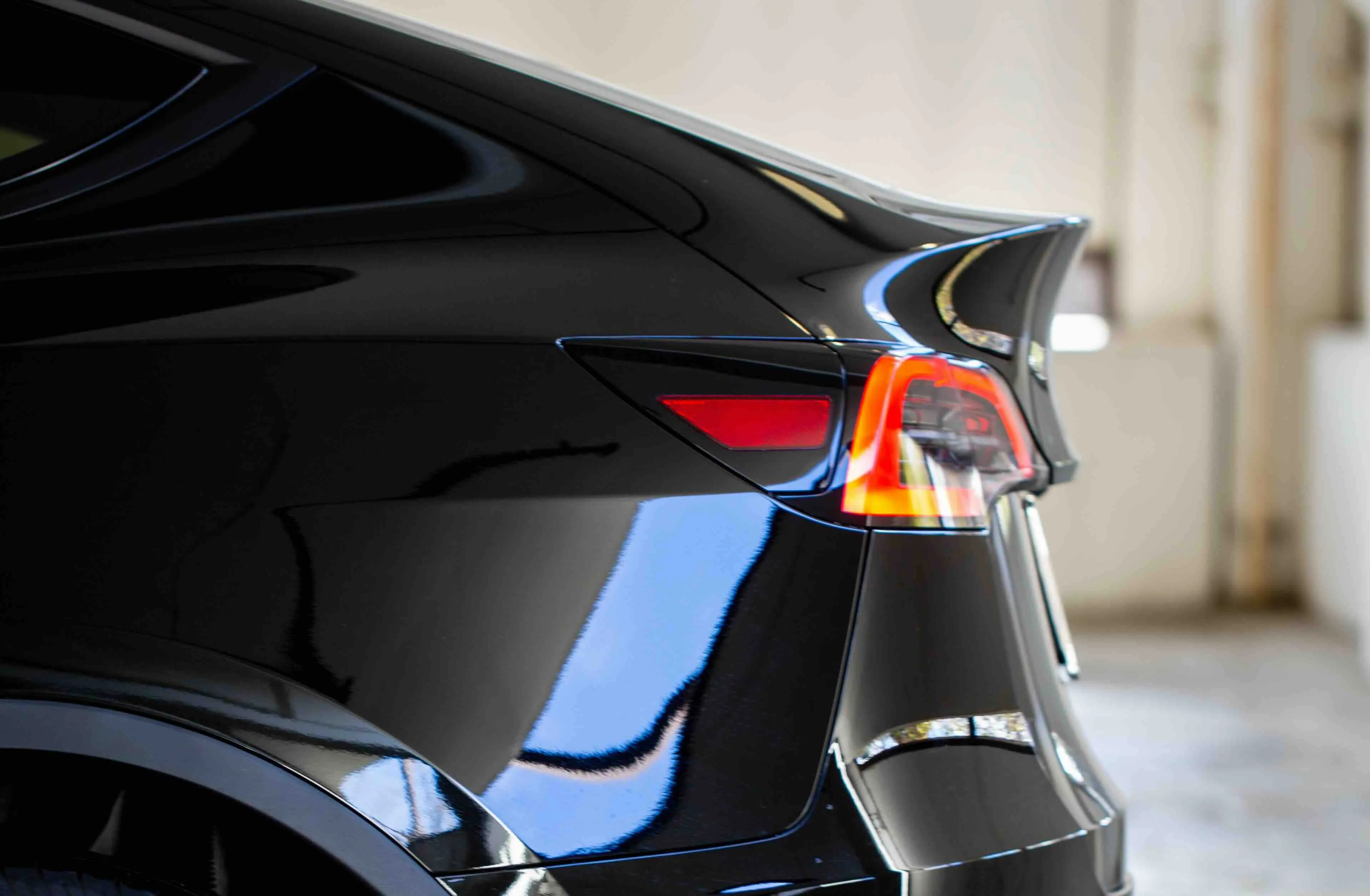 Tesla rental made simple: stress-free charging by Jool
